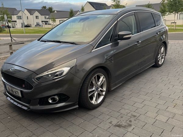 Ford S-Max MPV, Diesel, 2016, Grey