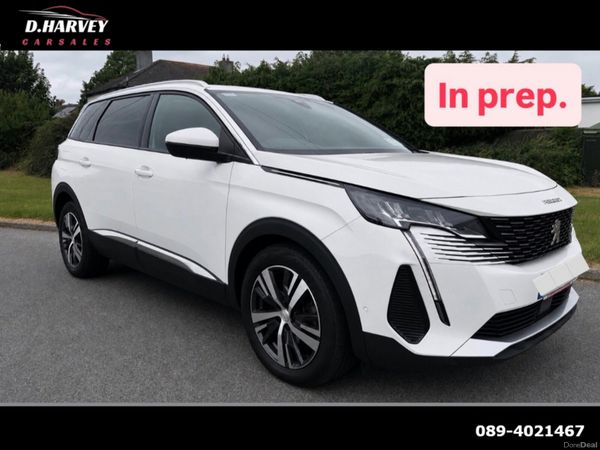Peugeot 5008 MPV, Diesel, 2021, White