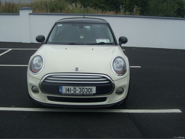 Mini Cooper Hatchback, Diesel, 2014, White