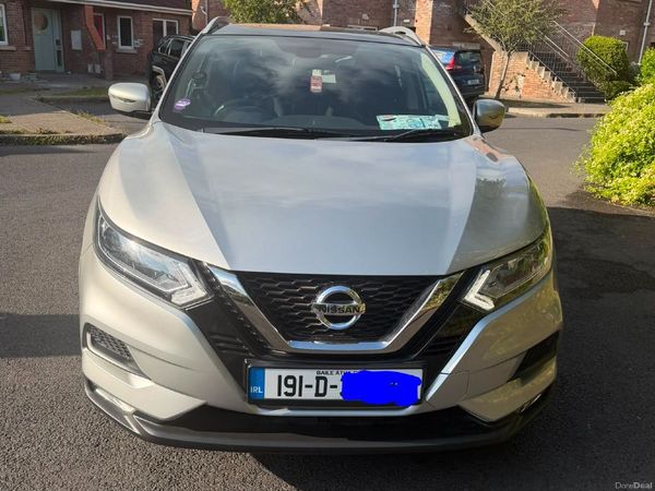 Nissan Qashqai MPV, Petrol, 2019, Grey