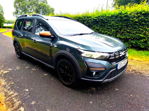 Dacia Jogger MPV, Petrol, 2023, Green