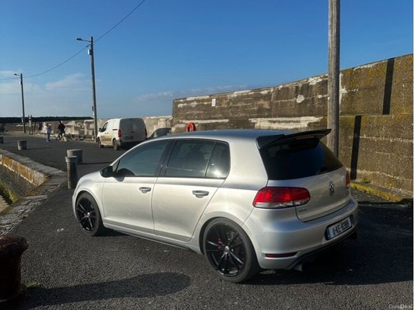 Volkswagen Golf Hatchback, Petrol, 2011, Silver