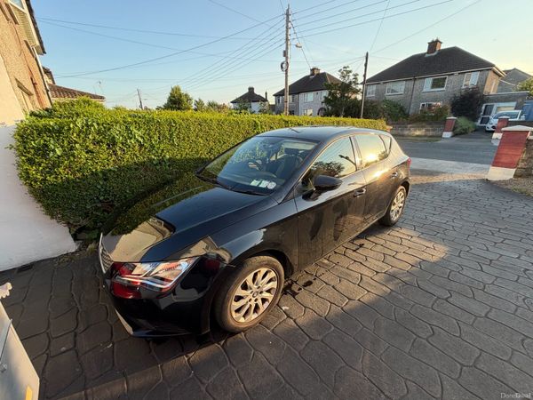 SEAT Leon Hatchback, Petrol, 2013, Black