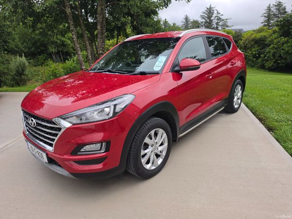 Hyundai Tucson SUV, Diesel, 2019, Red