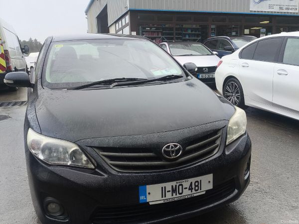 Toyota Corolla Saloon, Diesel, 2011, Black