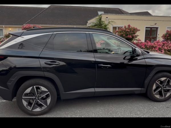Hyundai Tucson SUV, Diesel, 2024, Black