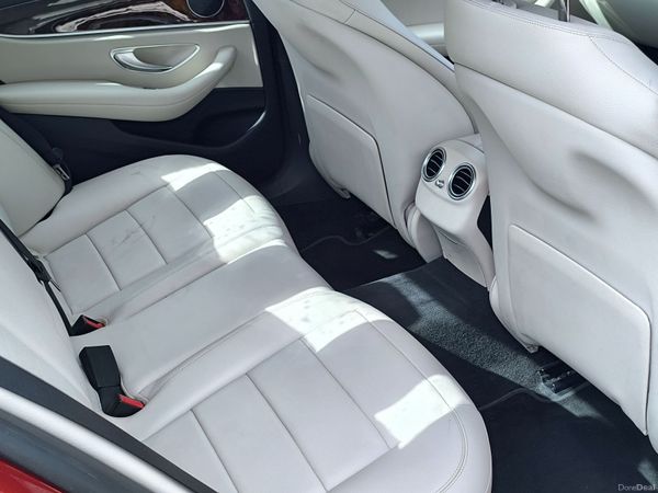 Mercedes-Benz E-Class Saloon, Diesel, 2019, Red