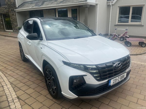 Hyundai Tucson Estate, Petrol Plug-in Hybrid, 2023, White
