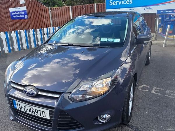 Ford Focus Hatchback, Diesel, 2014, Grey