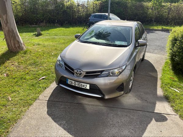 Toyota Auris MPV, Petrol, 2013, Bronze