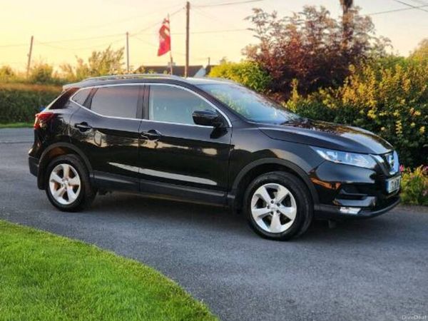 Nissan Qashqai SUV, Diesel, 2017, Black