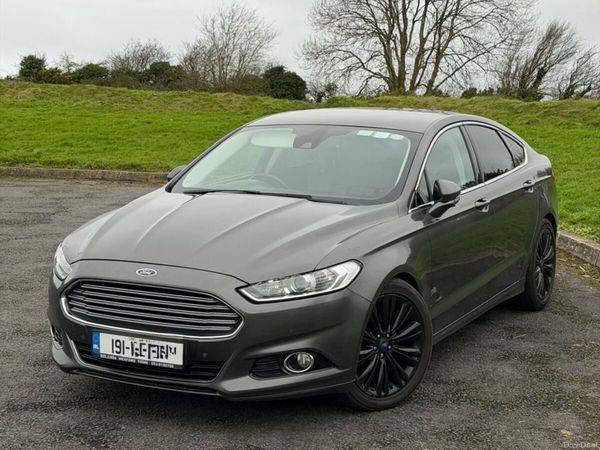 Ford Mondeo Hatchback, Diesel, 2019, Grey