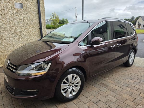 Volkswagen Sharan MPV, Diesel, 2016, Red