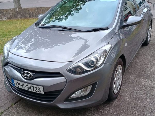 Hyundai i30 Hatchback, Petrol, 2013, Grey