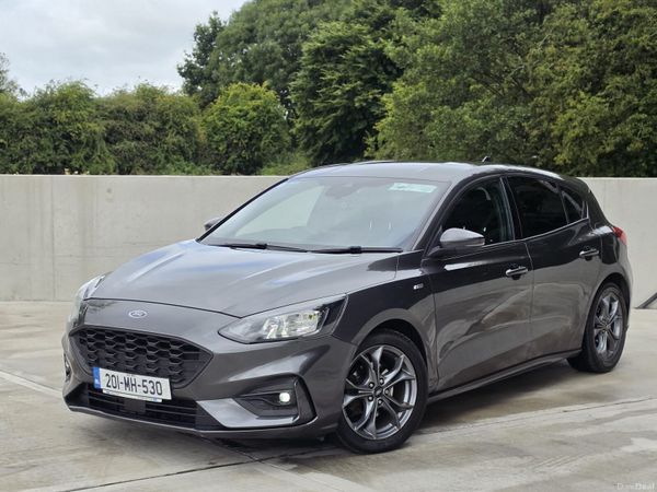 Ford Focus Hatchback, Diesel, 2020, Grey