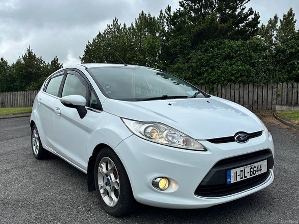 Ford Fiesta Hatchback, Diesel, 2011, White