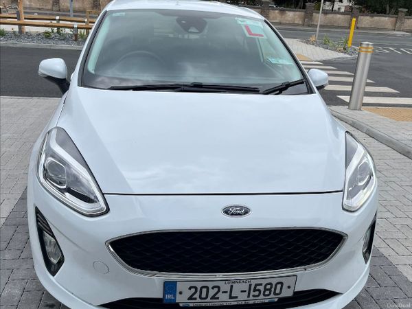 Ford Fiesta Hatchback, Petrol, 2020, White