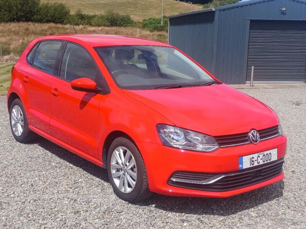 Volkswagen Polo Hatchback, Petrol, 2016, Red