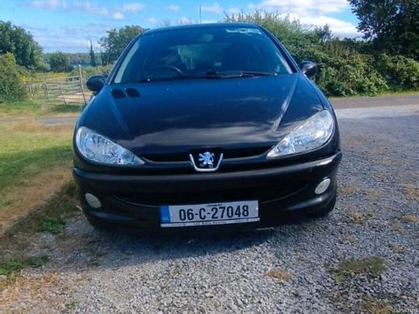 Peugeot 206 Hatchback, Petrol, 2006, Black