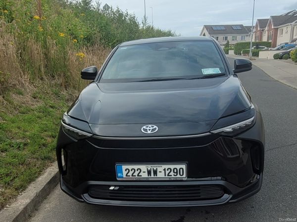 Toyota bZ4X Estate/Jeep, Electric, 2022, Black