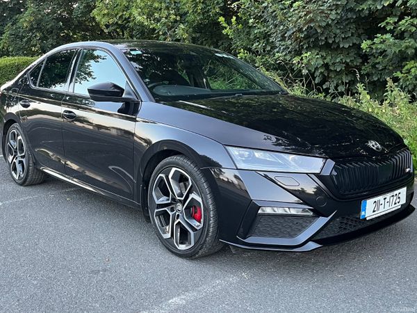 Skoda Octavia Saloon, Diesel, 2021, Black