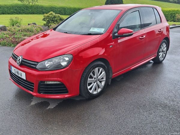 Volkswagen Golf Estate/Jeep, Diesel, 2012, Red