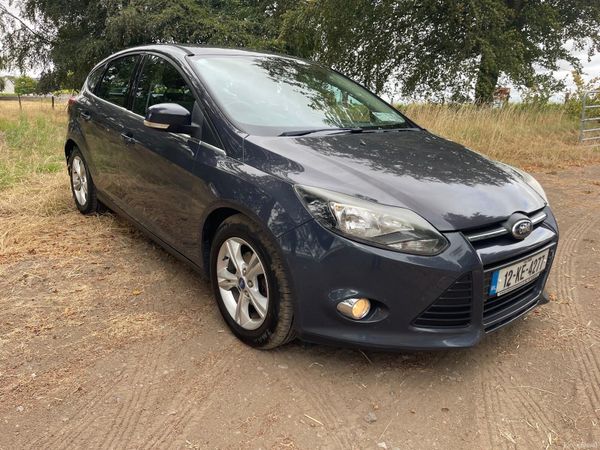 Ford Focus Hatchback, Diesel, 2012, Grey