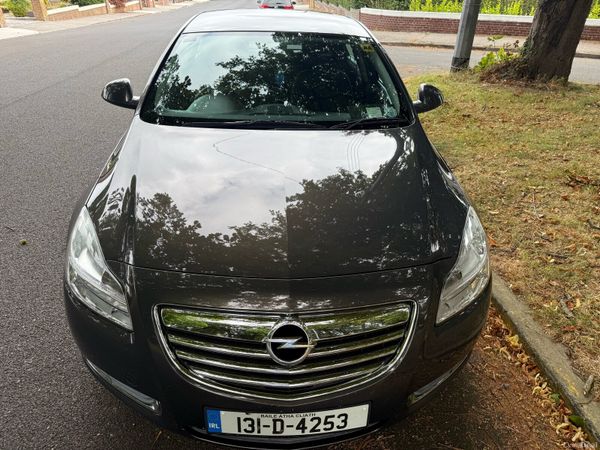 Opel Insignia Hatchback, Petrol, 2013, Grey