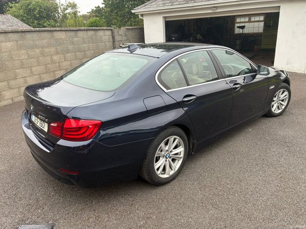 BMW 5-Series Saloon, Diesel, 2012, Blue