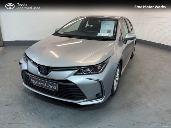 Toyota Corolla Saloon, Petrol Hybrid, 2022, Grey