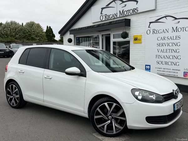 Volkswagen Golf Hatchback, Petrol, 2013, White