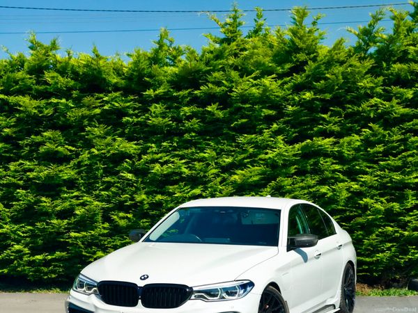 BMW 5-Series Saloon, Petrol Plug-in Hybrid, 2018, White