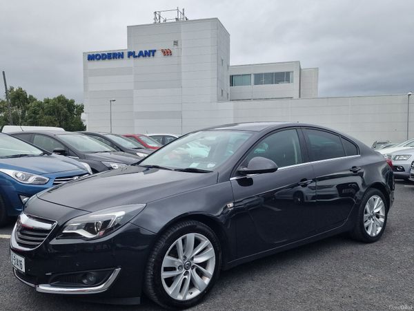 Opel Insignia Hatchback, Diesel, 2016, Black