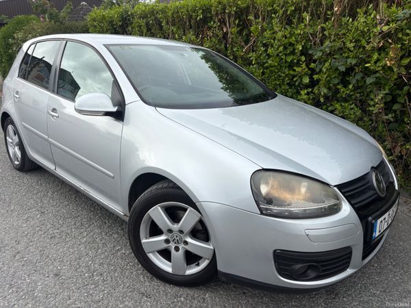Volkswagen Golf Hatchback, Petrol, 2007, Silver