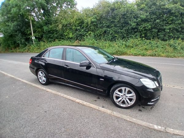 Mercedes-Benz E-Class Saloon, Diesel, 2012, Black