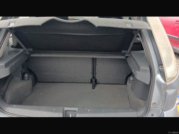 Opel Corsa Hatchback, Petrol, 2006, Silver