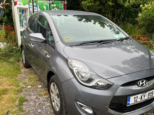Hyundai ix20 MPV, Petrol, 2012, Grey