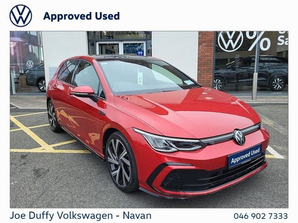 Volkswagen Golf Estate, Petrol, 2023, Red