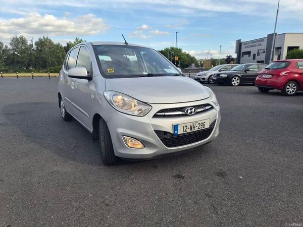 Hyundai i10 Hatchback, Petrol, 2012, Silver