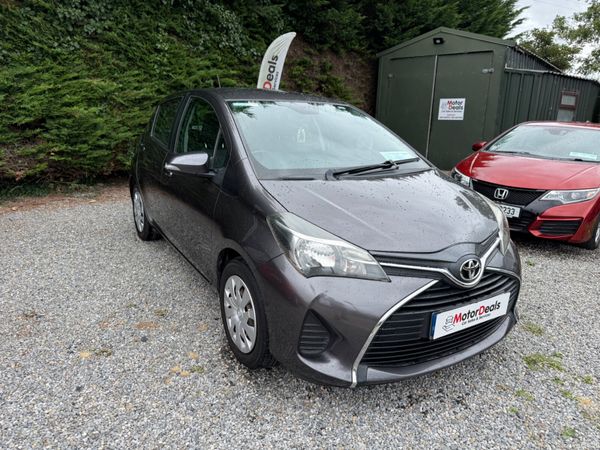 Toyota Yaris Hatchback, Petrol, 2015, Grey