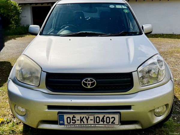 Toyota RAV4 SUV, Petrol, 2005, Silver