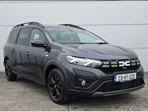 Dacia Jogger MPV, Petrol, 2023, Grey