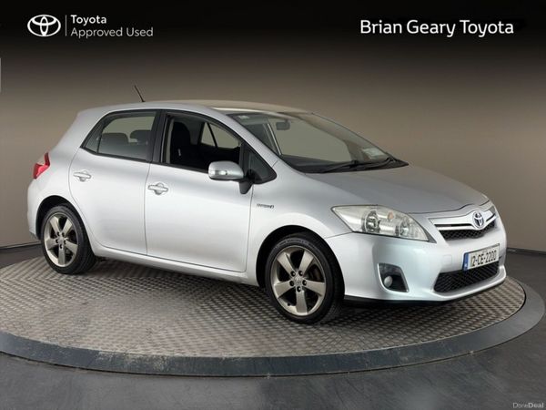 Toyota Auris Hatchback, Petrol Hybrid, 2012, Silver