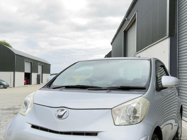 Toyota iQ Hatchback, Petrol, 2011, Silver