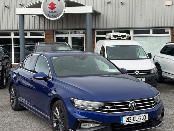 Volkswagen Passat Saloon, Diesel, 2021, Blue