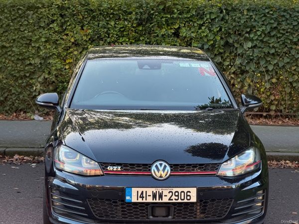 Volkswagen Golf Hatchback, Petrol, 2014, Black