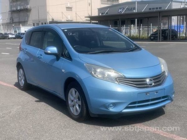Nissan Note Hatchback, Petrol, 2013, Blue