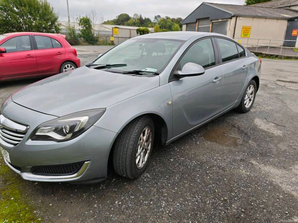 Opel Insignia Saloon, Diesel, 2013, Silver