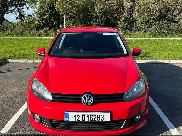 Volkswagen Golf Hatchback, Petrol, 2012, Red
