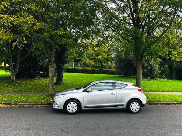 Renault Megane Coupe, Diesel, 2010, Silver